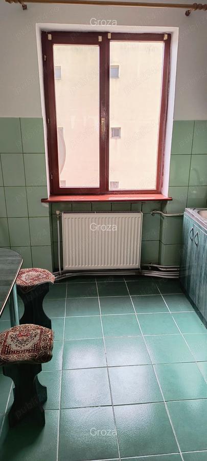 Apartament decomandat Deva zona B-dul Decebal-Kogalniceanu et.4 + boxa - 3