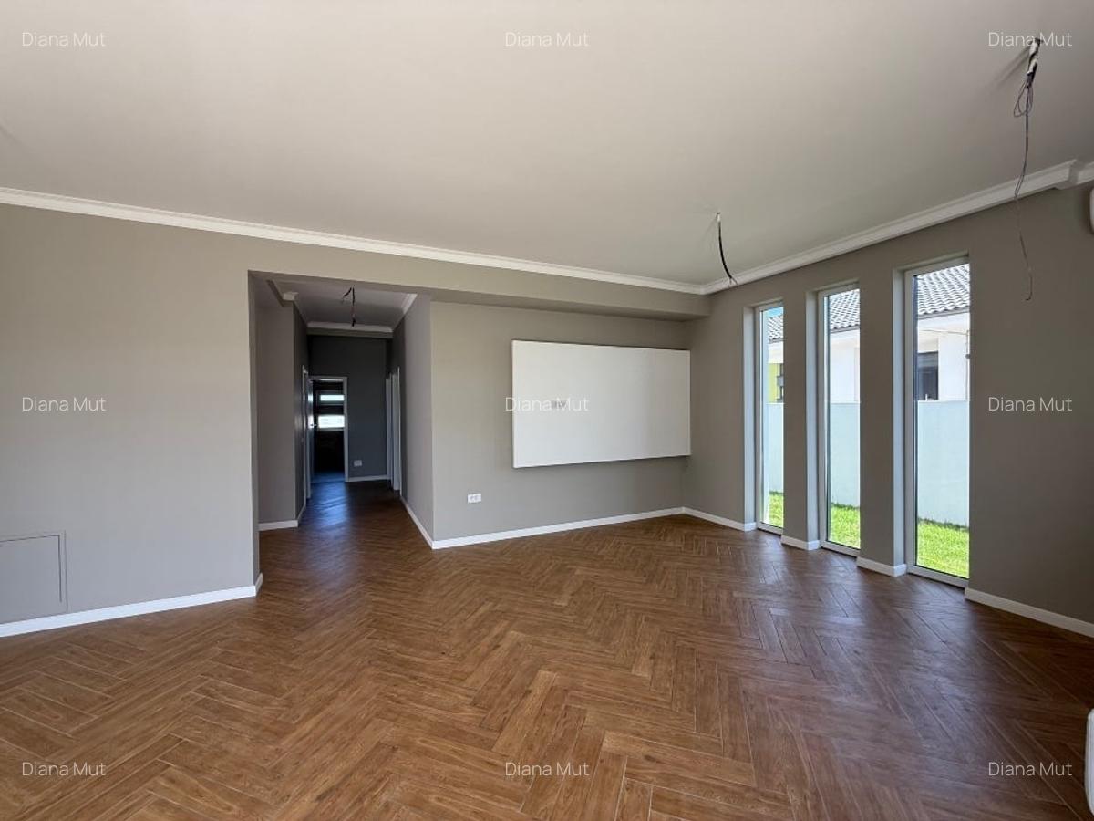 CASĂ NOUĂ finisată la cheie în cartierul Viena Residence Oradea ! - 3