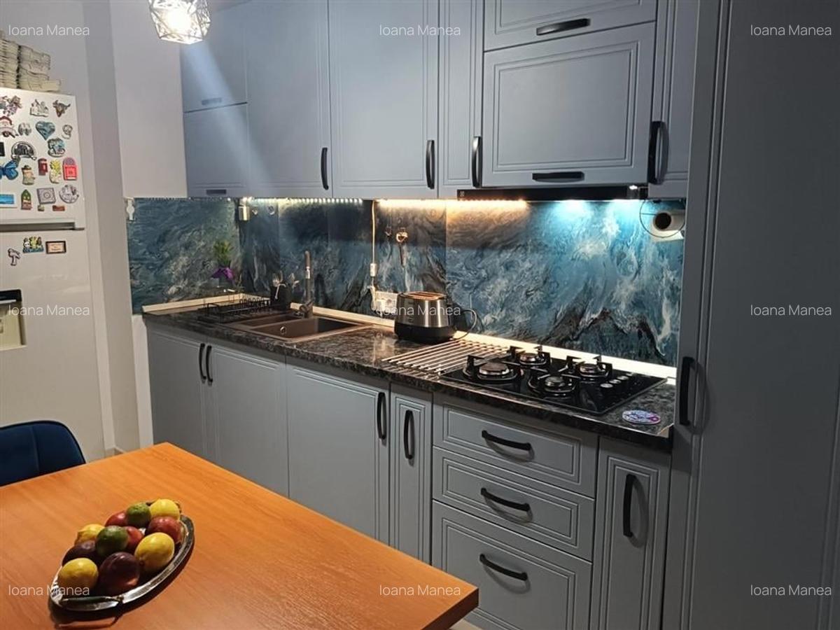Vanzare apartament 4 camere superb | rond Piata Alba Iulia | 102mp | etaj 6/10 | - 6