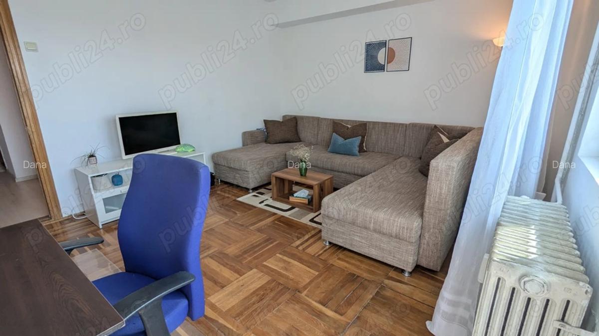 Inchiriez apartament cu doua camere decomandat in zona Polivalenta - 4