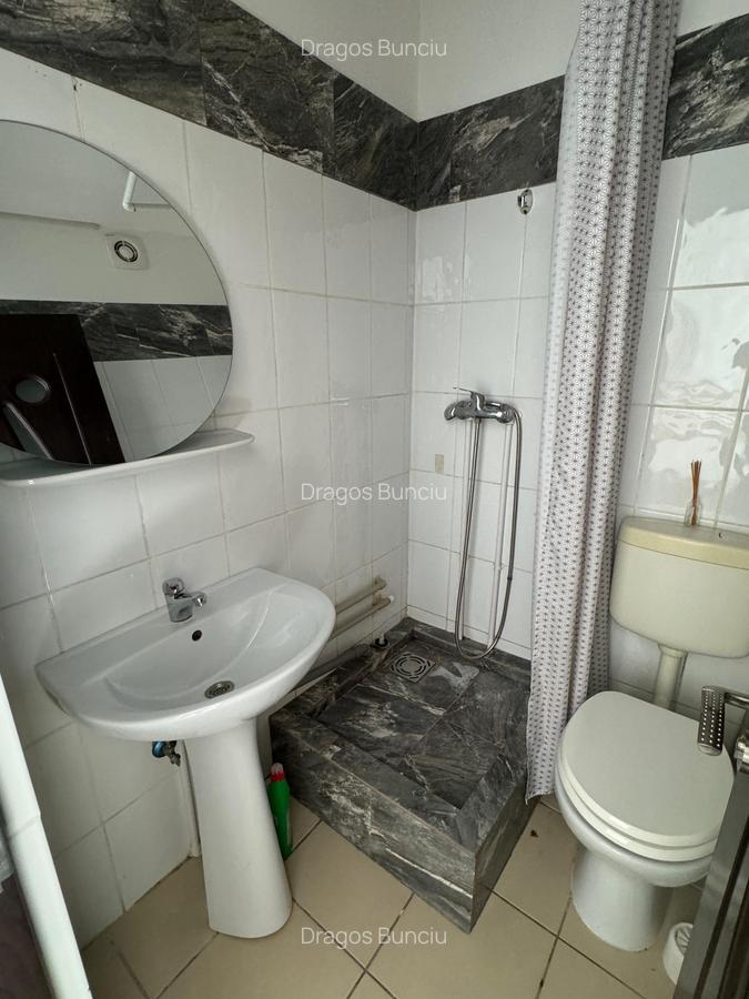 Garsonieră în Apărătorii Patriei - 4