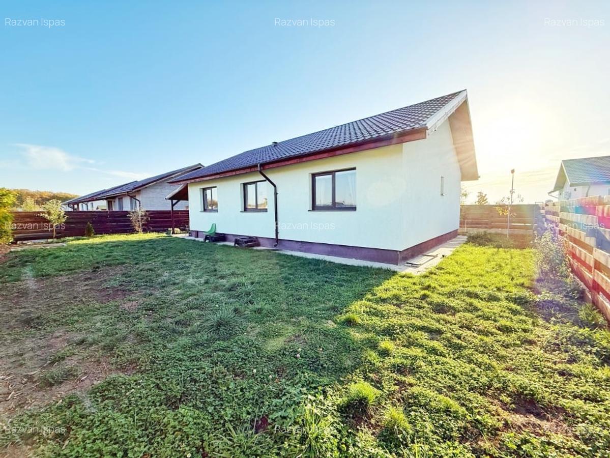 Casa ta cu gradina, la pret de apartament! - 9