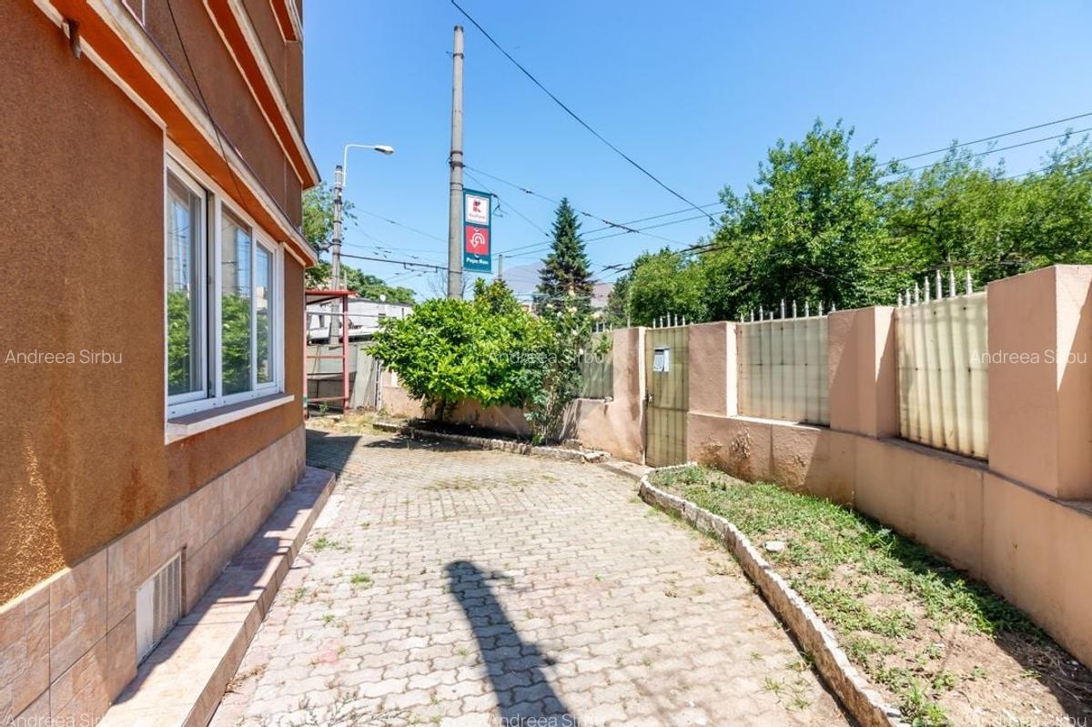 Casa / Vila in zona Calea Calarasilor, ideal investitie, 6xparcare - 6
