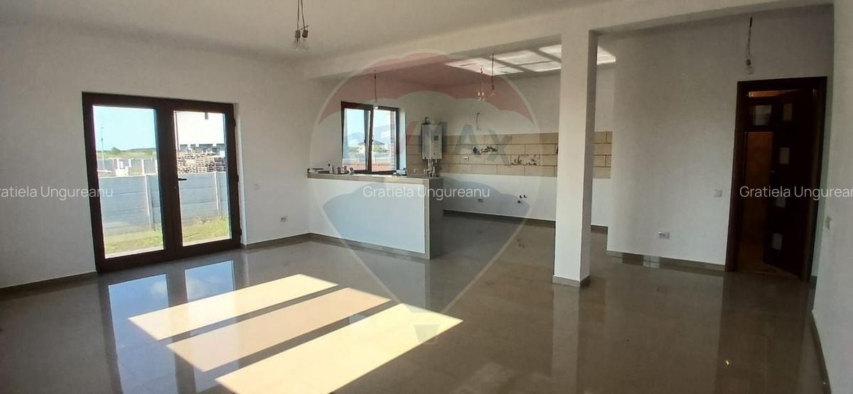 Casa individuala de vanzare cu 5 camere in Corbeanca - 9