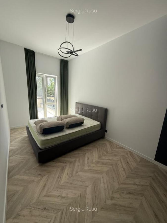 Inchiriere ap 2 cam+ parcare, 50mp+47 mp terasa ,zona VIVO str Razoare - 4