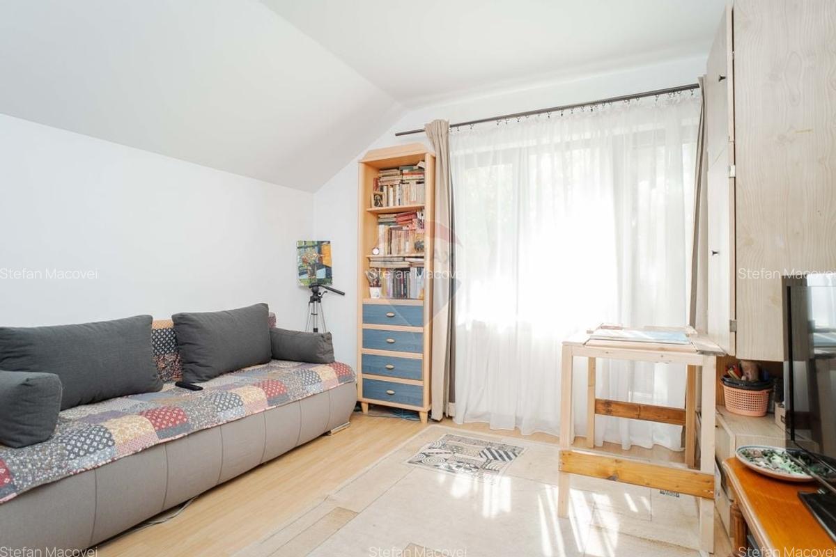 Casa cu Piscina de Vanzare, 500mp Teren, Str. Victoriei-Valea Lupului - 14 Casa cu Piscina de Vanzare, 500mp Teren, Str. Victoriei-Valea Lupului - 14