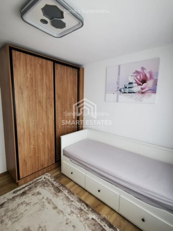 DE VANZARE APARTAMENT 3 CAMERE OZANA -Metrou 1 Decembrie - etaj 1/4 - 4