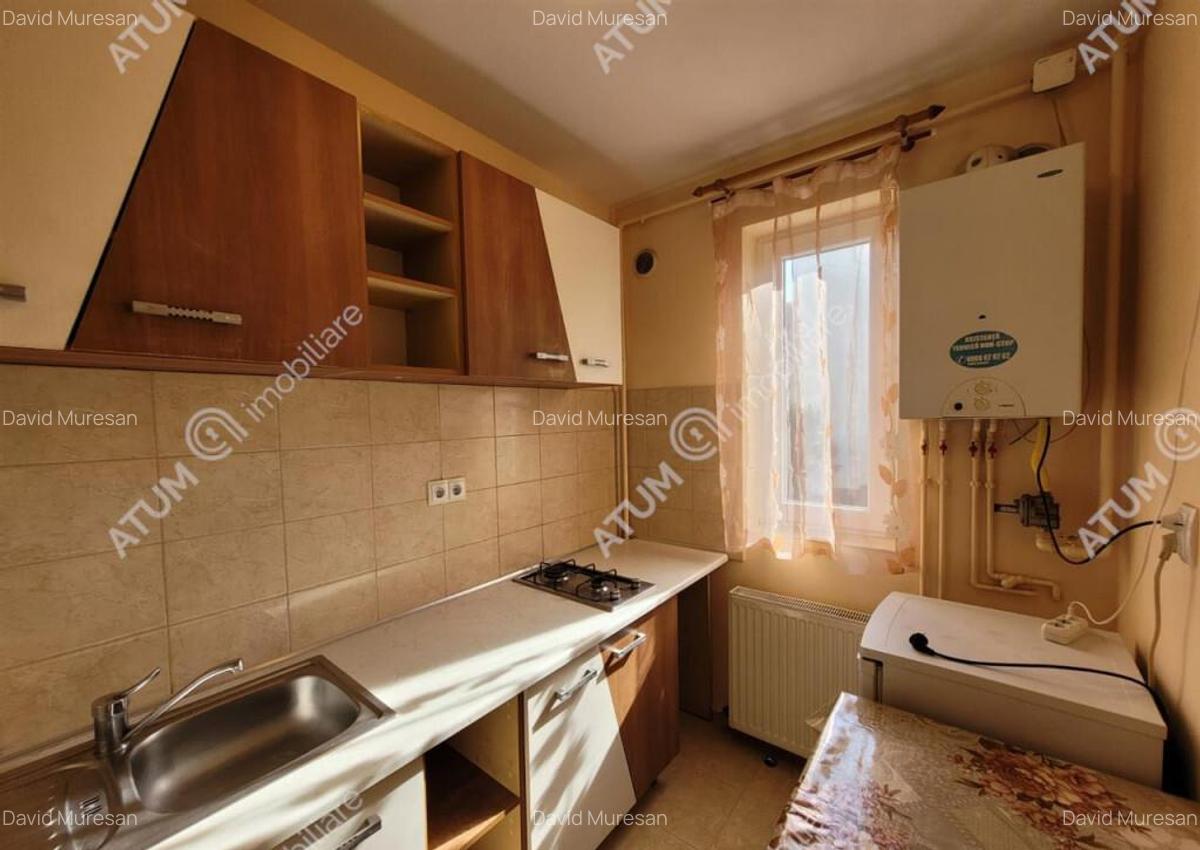 Garsoniera decomandata cu balcon si parcare zona Turnisor di - 3