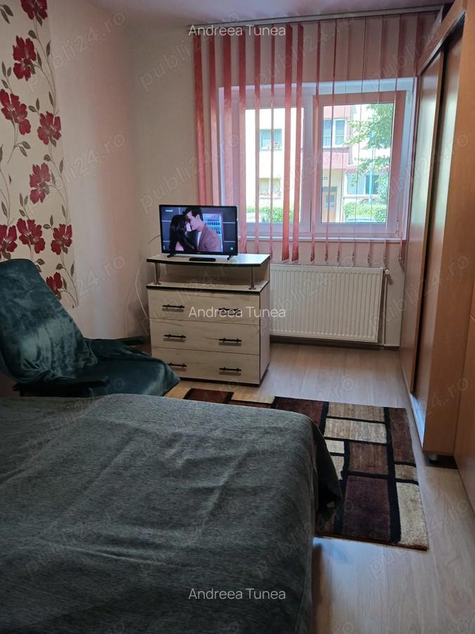 Vand apartament 2 camere sau schimb cu o casa inafara Bra?ovului - 10