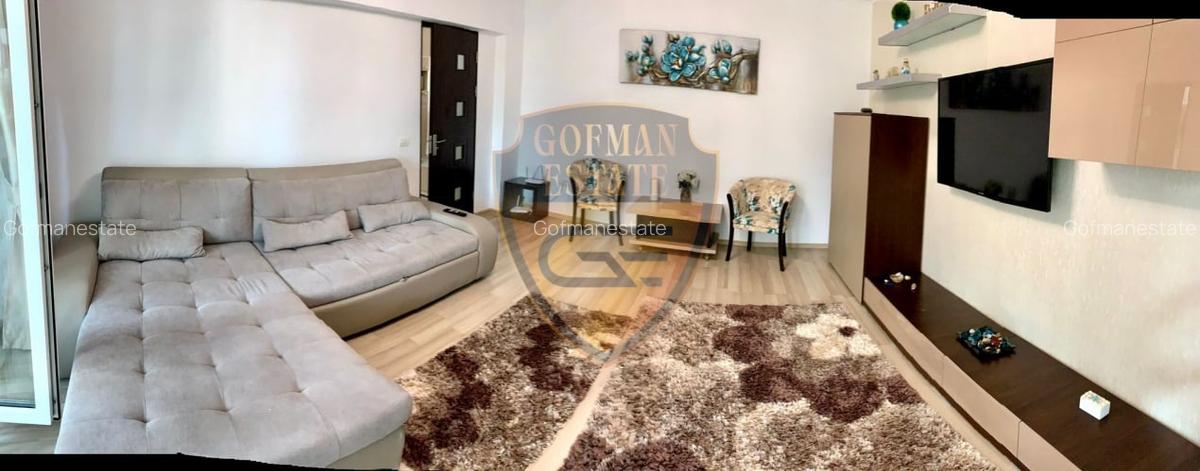Apt 2 camere decomandat, Faleza Nord Reyna, centrala gaze, A/C, balcon et 1 lift - 2