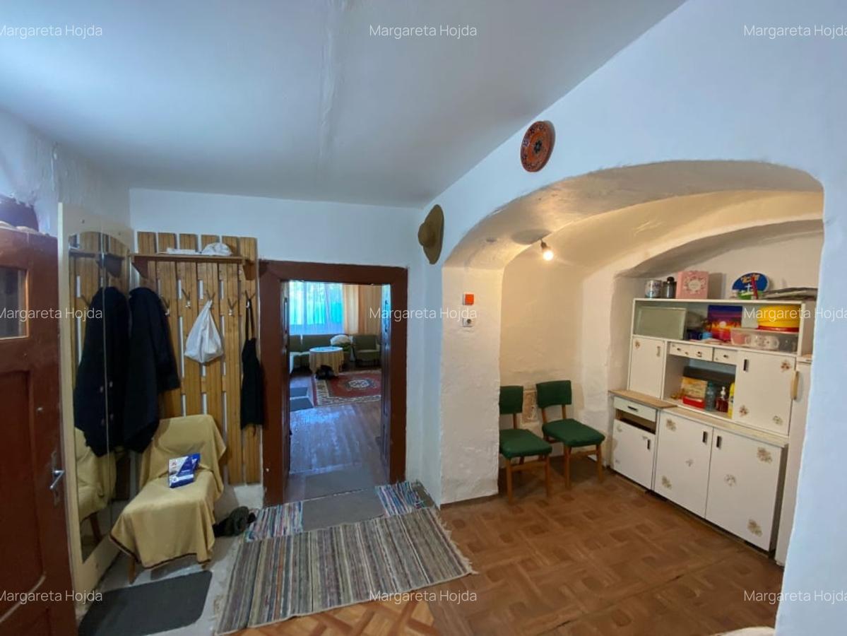 Casa de vacanta , 2 cam, teren 3.381 mp - 14