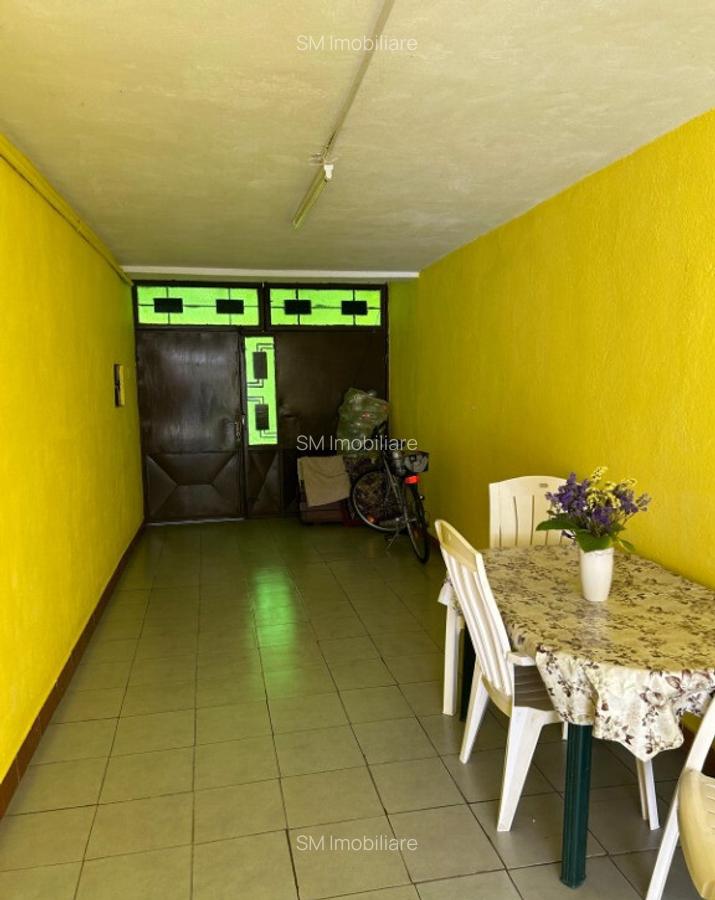 Casa spa?ioasa zona Titulescu Satu Mare ideala 1/3 familii sau birou - 16