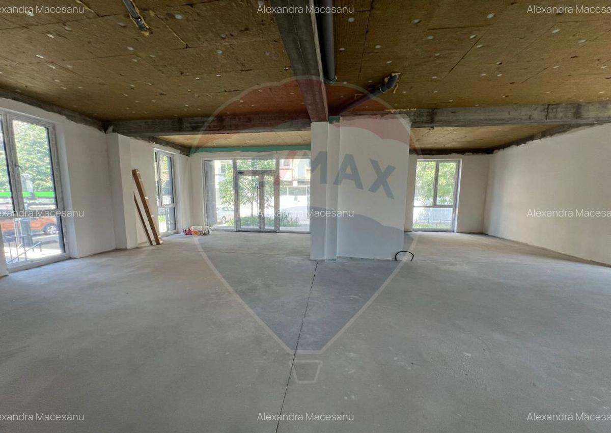 Spa?iu comercial de 615mp de inchiriat in zona Central - 12