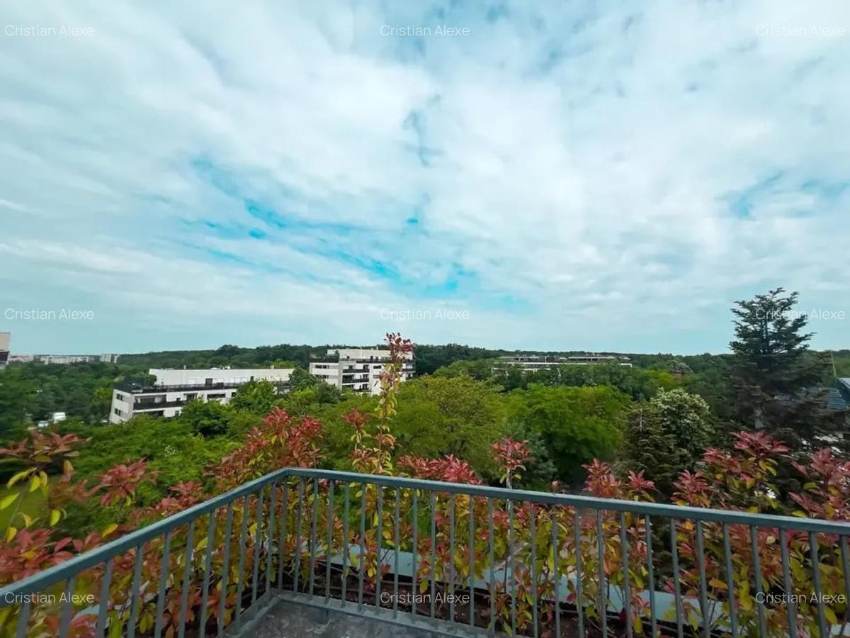 Apartament cu 4 camere semidecomandat în Pipera - 1