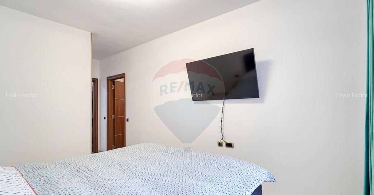 Apartament cu 3 camere de vanzare in Isaran Tractorul - 17