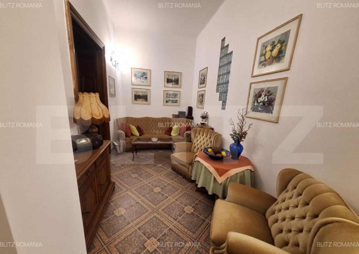 Apartament de vanzare, cu 4 camere, 125 mp, zona P-ta Romani - 2