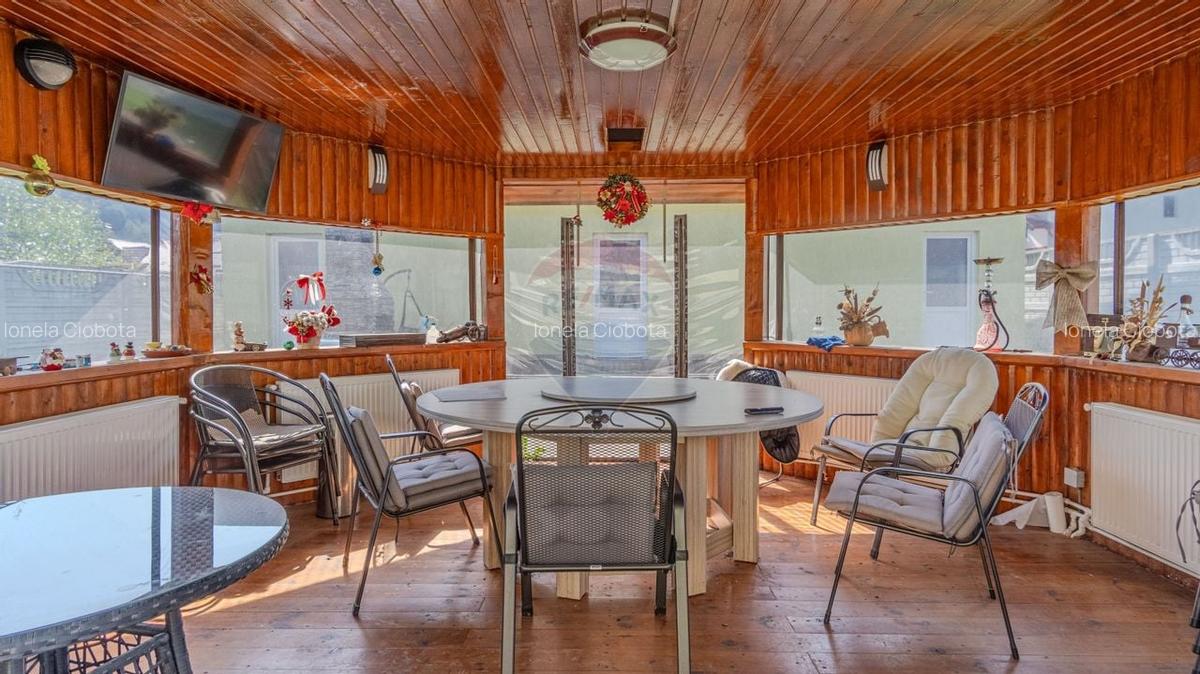 Casa / Vila cu 10 camere de vanzare in Moieciu de Jos - 28
