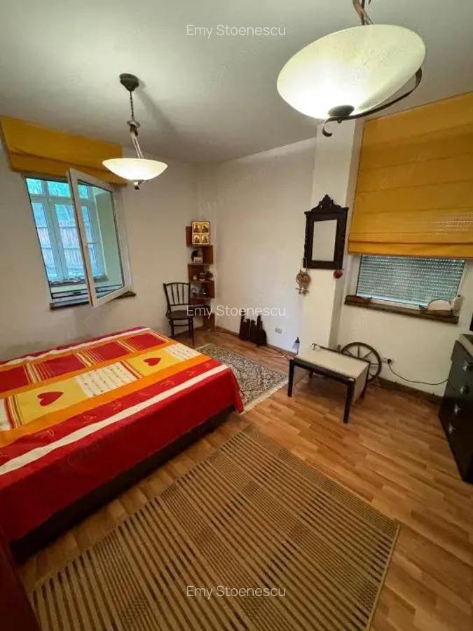 Casa (vila) de vanzare com. Varfuri jud. Dambovita - 11