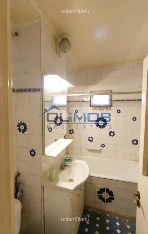 Apartament 3 camere de vanzare vedere spate Bulevardul Tei - 9