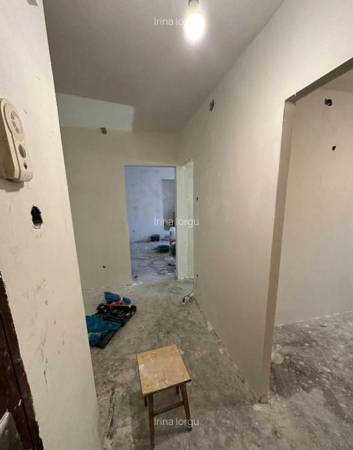 Apartament 2 camere 50mp P. Ros, et 1 - 6