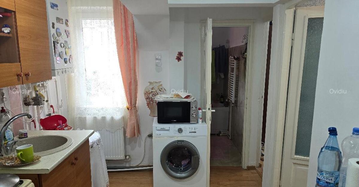 Vand apartament cu 2 camere decomandat in Deva, zona Salcamilor, et 1 - 6