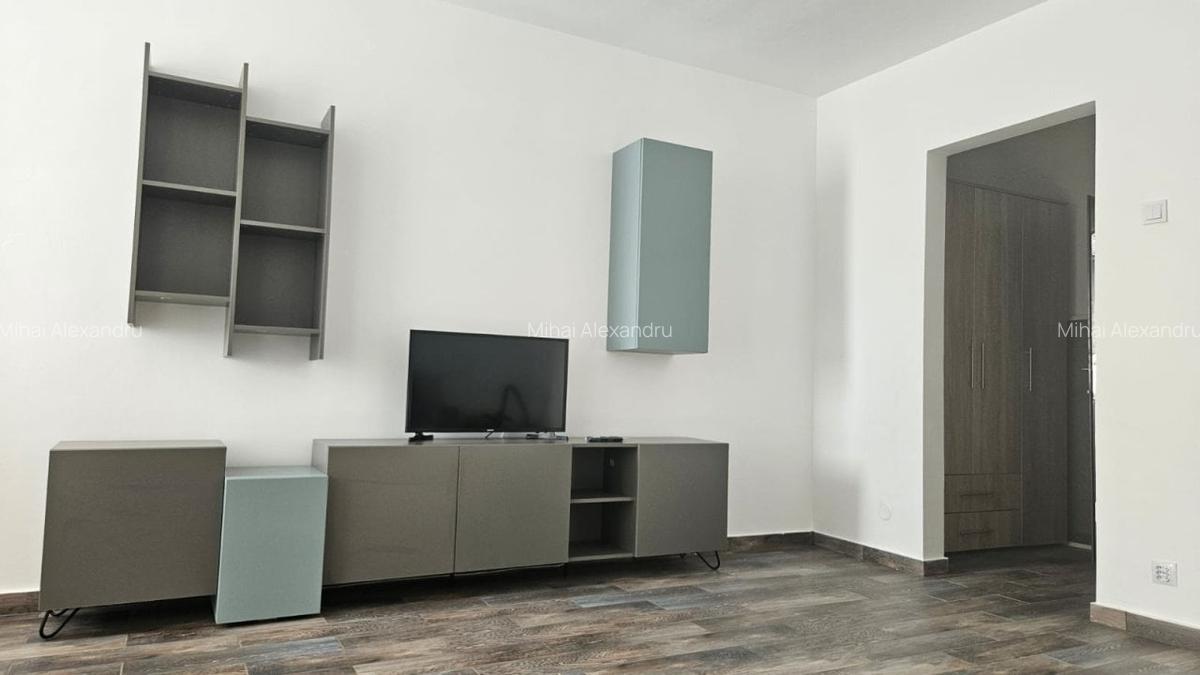 Dristor metrou la scara | Prima inchiriere dupa renovare| Bloc anvelopat - 5