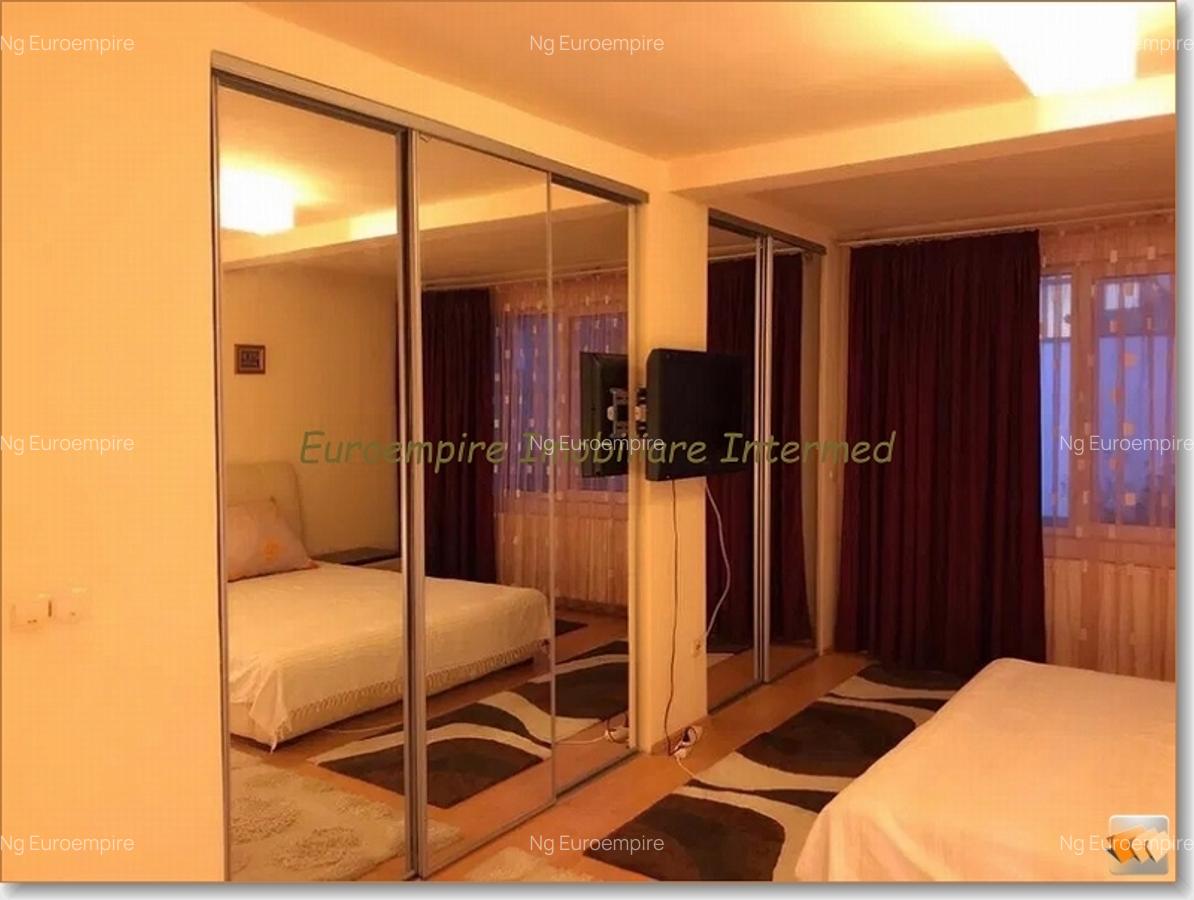 De inchiriat vila cu 5 camere in loc. Ovidiu jud. Constanta - 2
