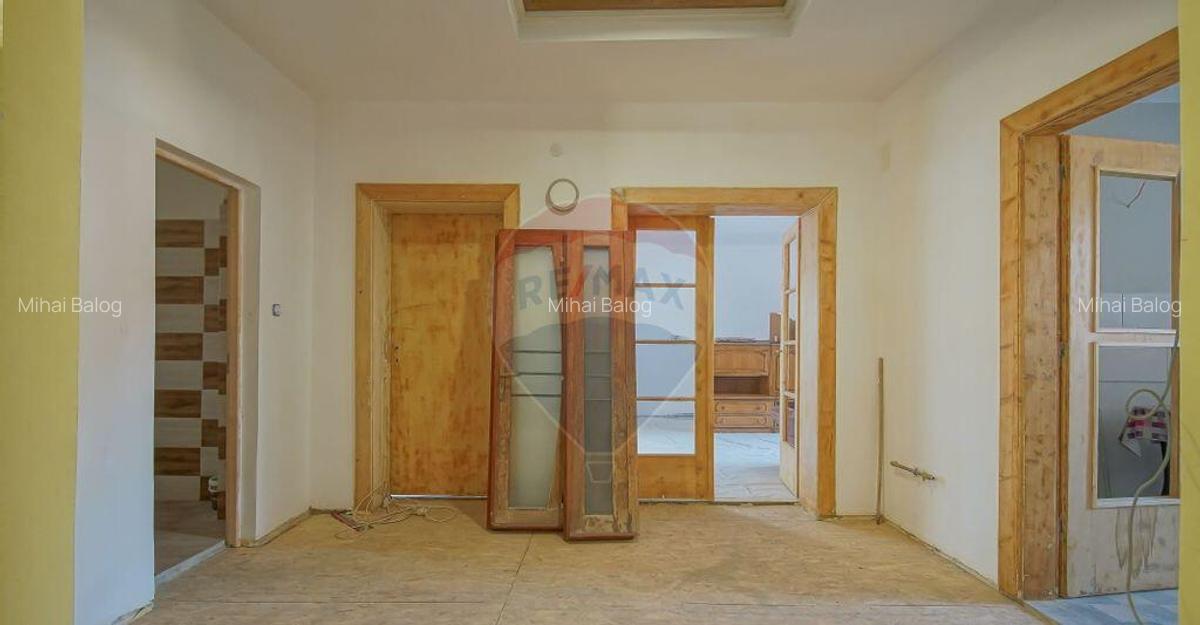 Apartament cu 3 camere de vanzare in zona Brasovul Vechi - 14