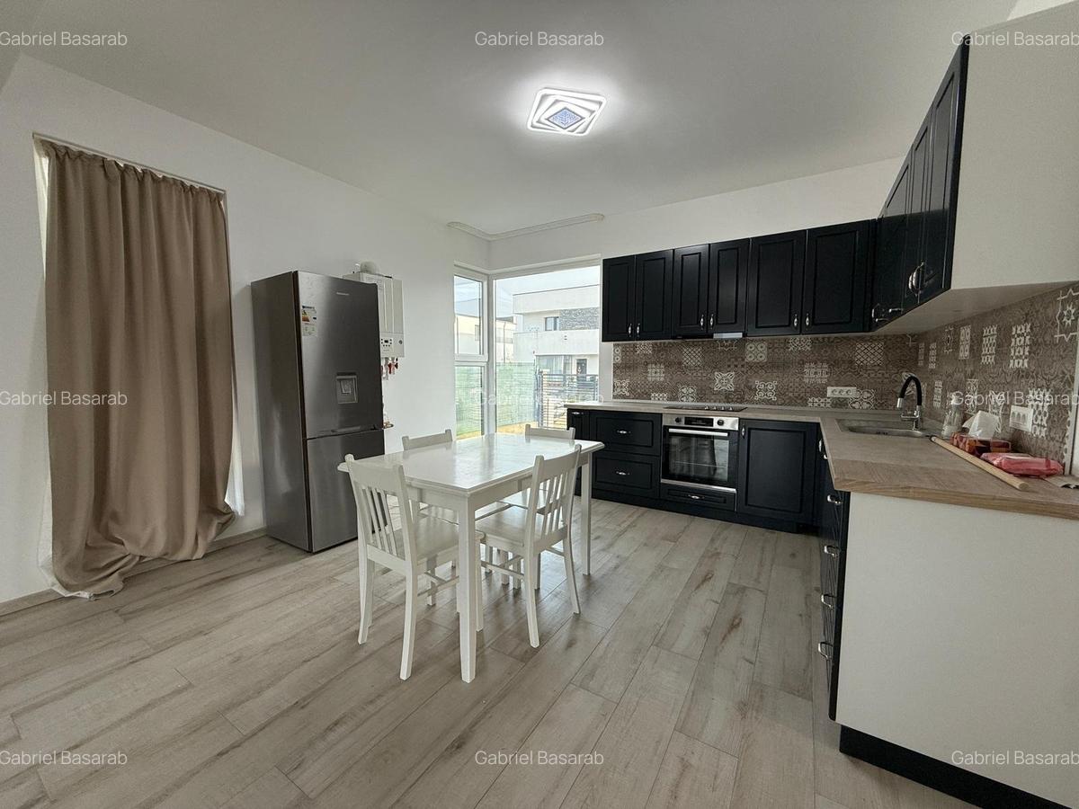 Individuala - 3 Camere - 2 Bai - Mobilata - Finalizata - 3