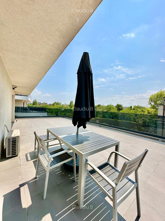 Apartament cu 2 camere semidecomandat, mobilat în 13 Septembrie - 3