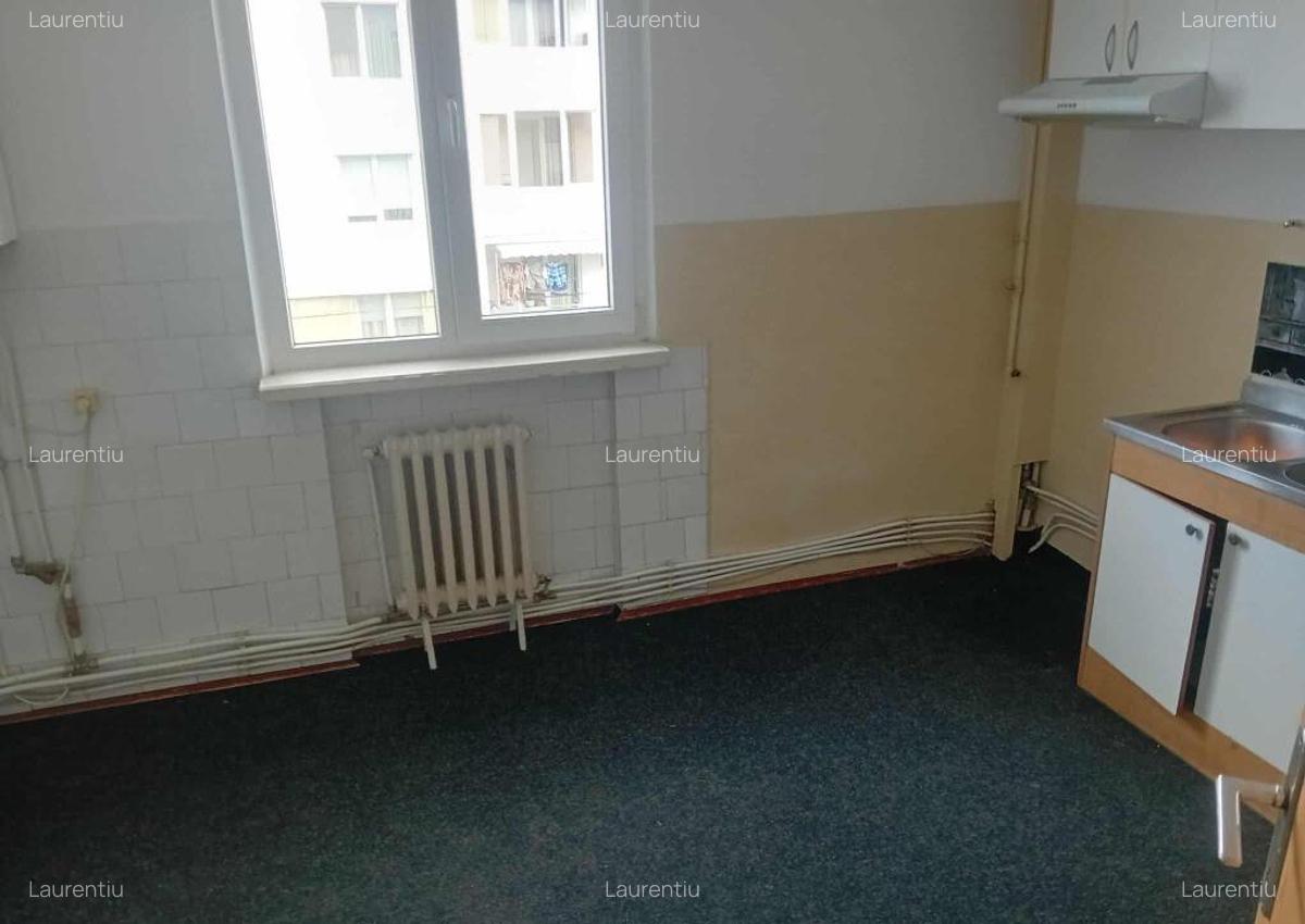Apartament 3 Camere Aleea Aurorei 80mp etaj 3 decomandat bloc - 9