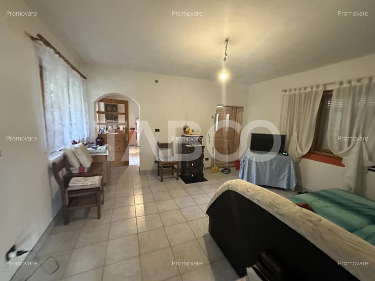 Casa 3 camere 5335 teren liber garaj si anexe  in Sinca Veche - 8 Casa 3 camere 5335 teren liber garaj si anexe  in Sinca Veche - 8
