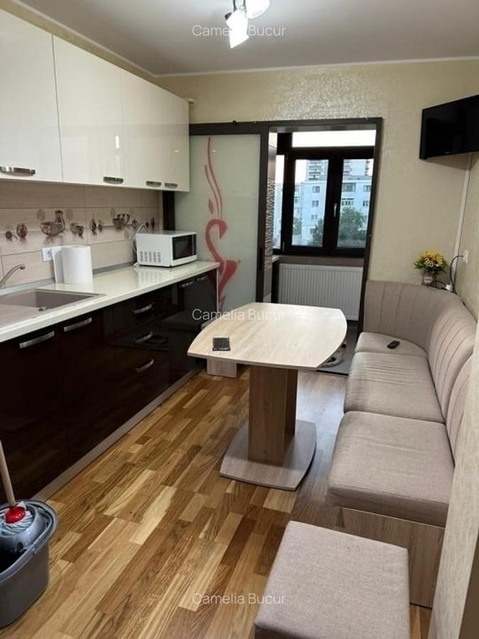 Apartament cu 3 camere - zona Nicolina - Lidl - 8