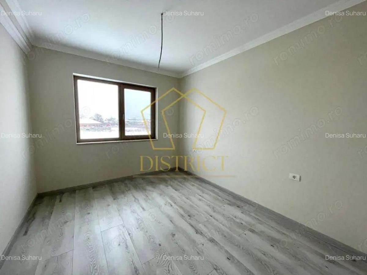 Casa despar?ita prin garaj cu 5 camere | Giroc - 10