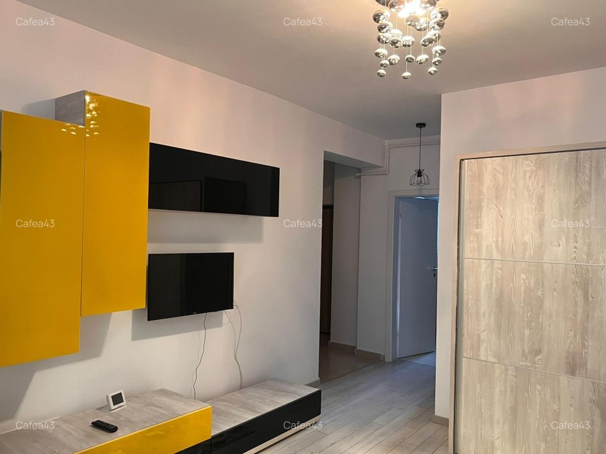 Proprietar inchiriez garsoniera grozavesti linga regie rezidence - 1