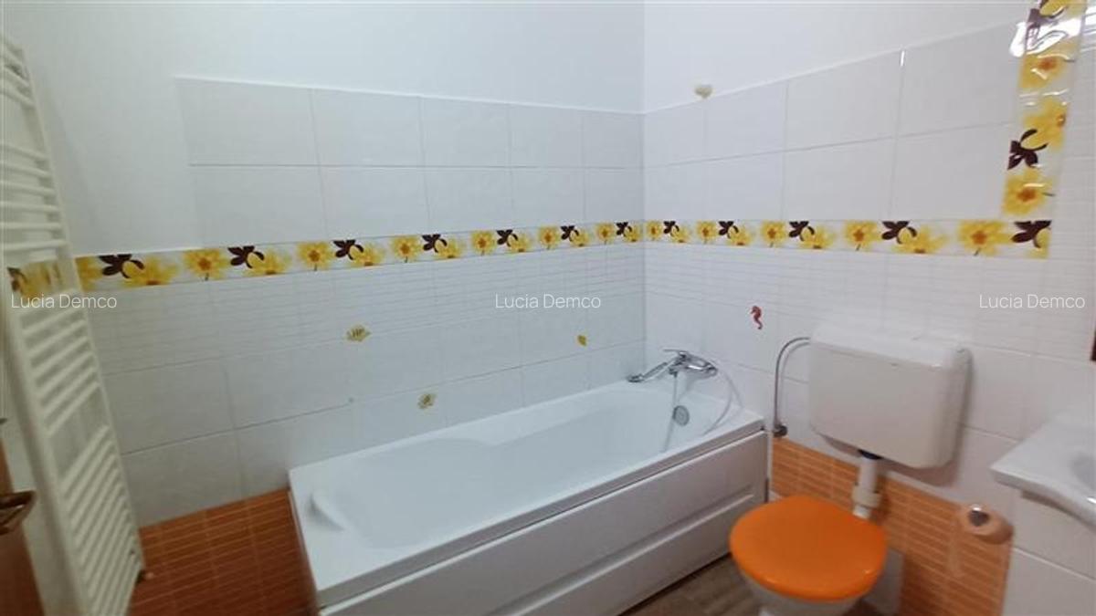 Apartament cu 4 camere decomandat, mobilat în Central - 6