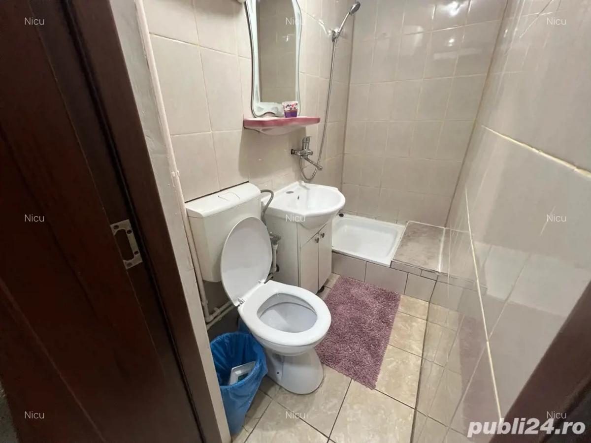 Inchiriez garsoniera, la capatul troleului 102 - 2