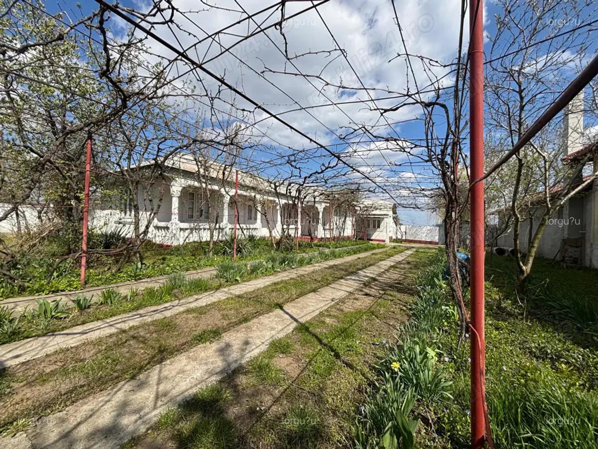 De vanzare casa batraneasca sat Calmatui, comuna Grivita, jude?ul Galati - 3