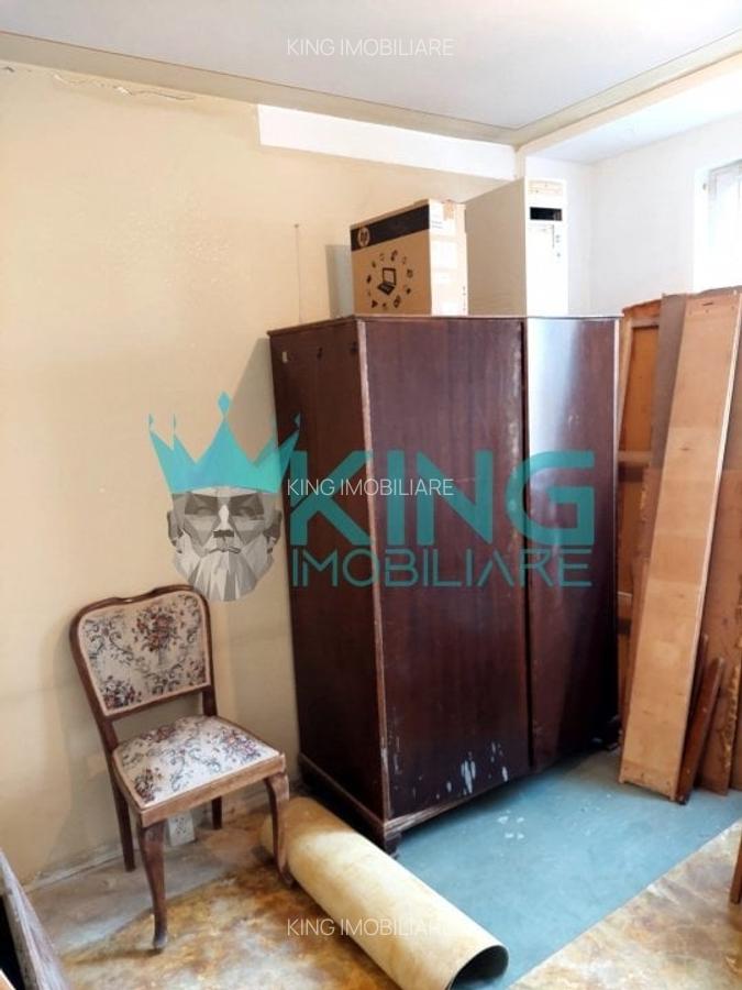 Apartament cu 3 camere semidecomandat în 1 Decembrie 1918 - 2