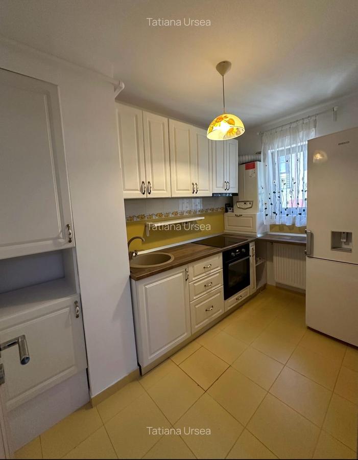 Apartament cu 3 camere decomandat, mobilat în Central - 5
