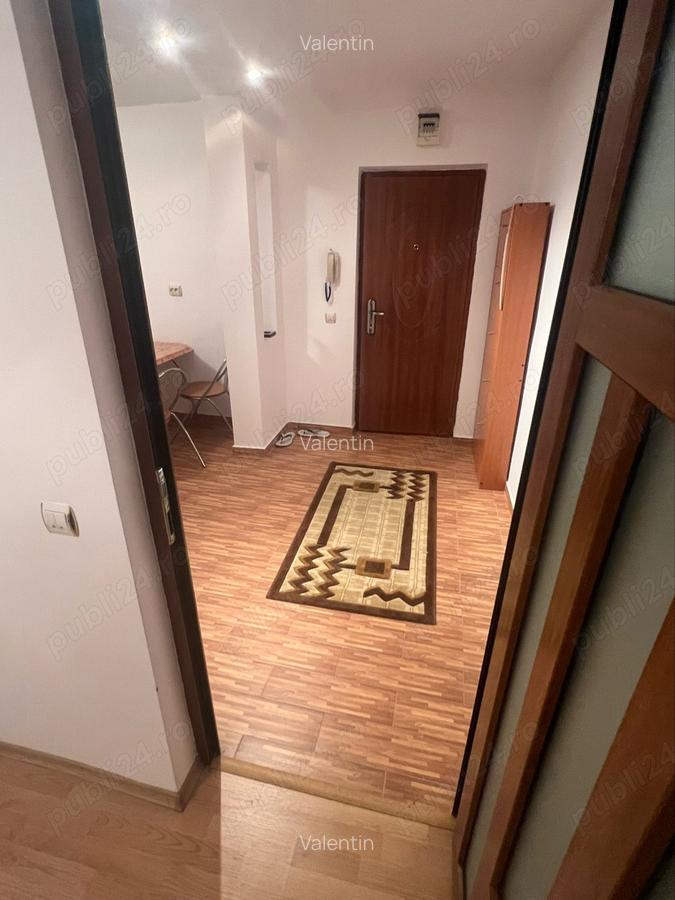 Vand apartament 3 camere decomandat - Ultracentral - 5 Vand apartament 3 camere decomandat - Ultracentral - 5