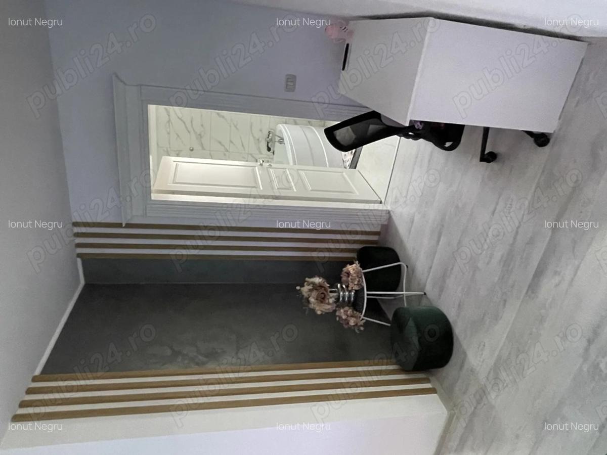 Vand apartament 3 camere decomandat in Valea Lupului! - 2