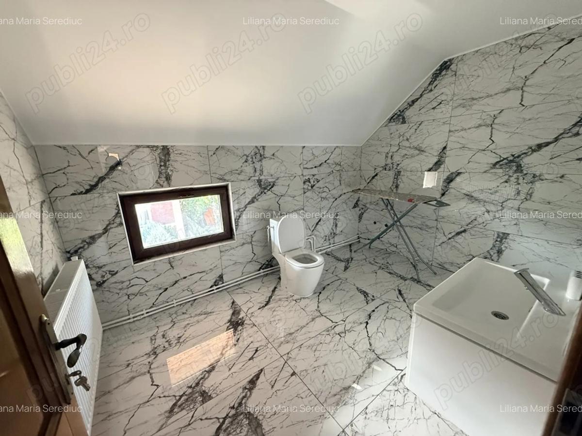 Casa de vanzare cu 7 camere - 4