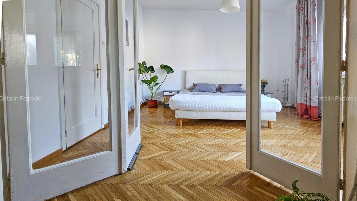 Apartament 3 camere Hala Traian zona linistita - 4