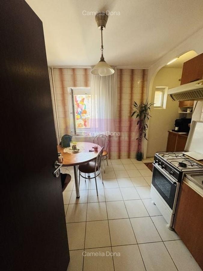 Vanzare apartament de 3 camere Tineretului-Pasaj - 6