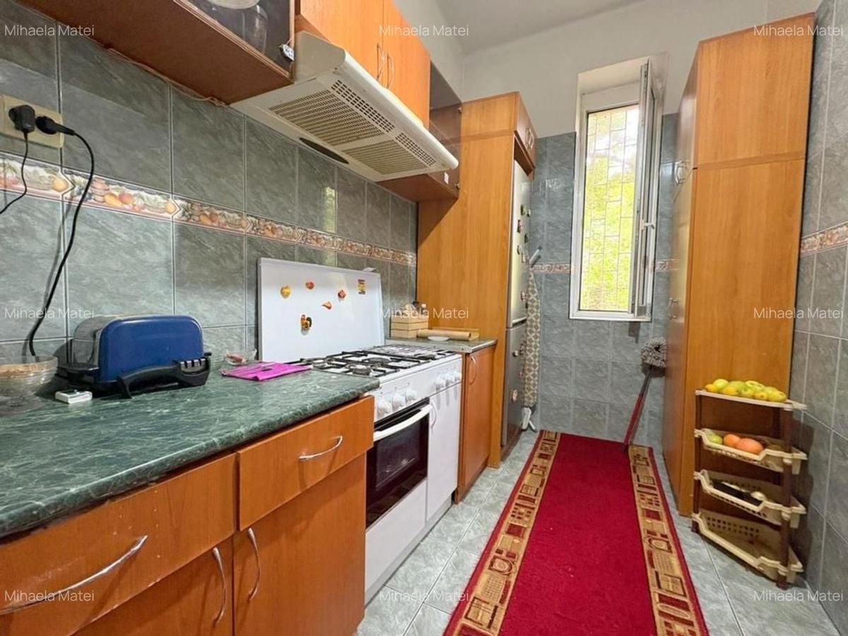 Apartament cu 3 camere decomandat în Bălcescu - 10