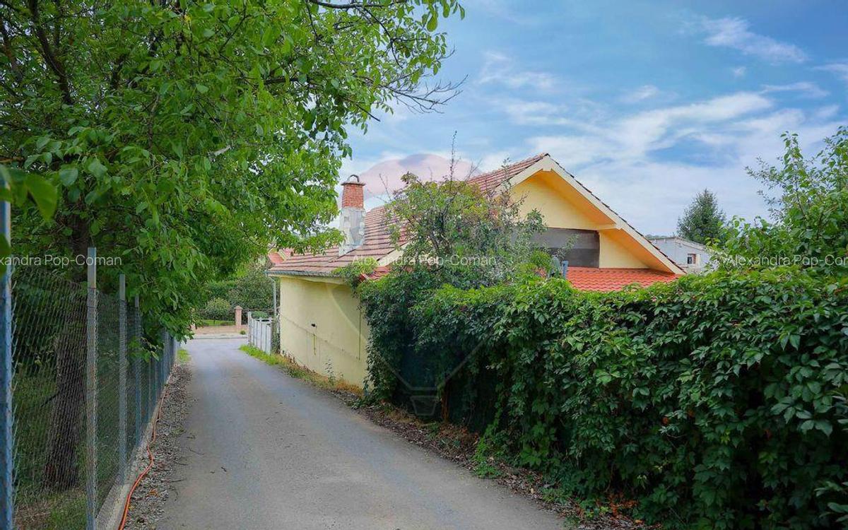 Casa de vanzare cu teren 517 mp, strada Izvorului, Oradea - 2