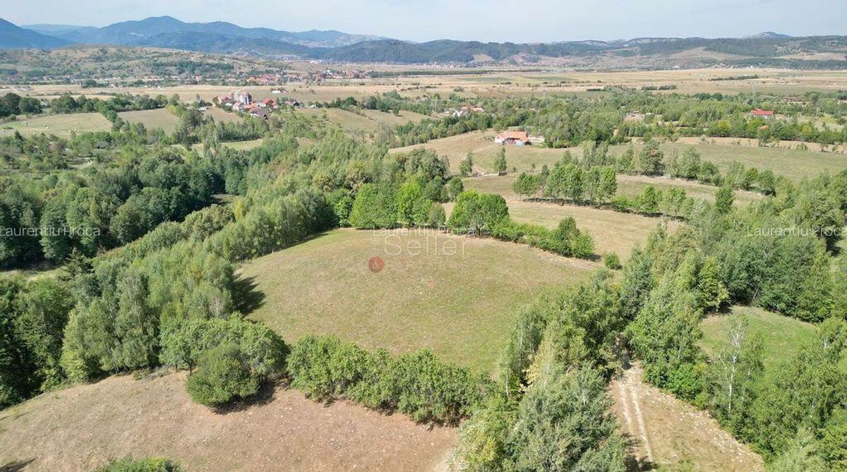 Teren intravilan, priveliste deosebita - 26