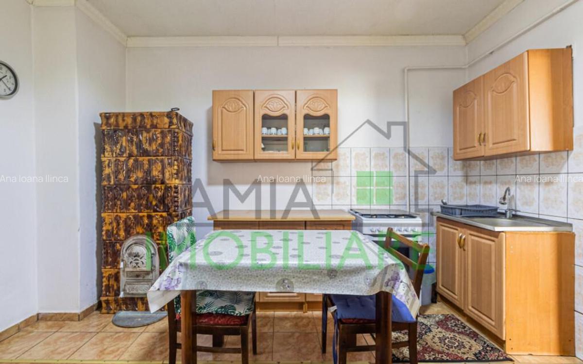 Casa primitoare in Satulung, Sacele curte generoasa ? - 15