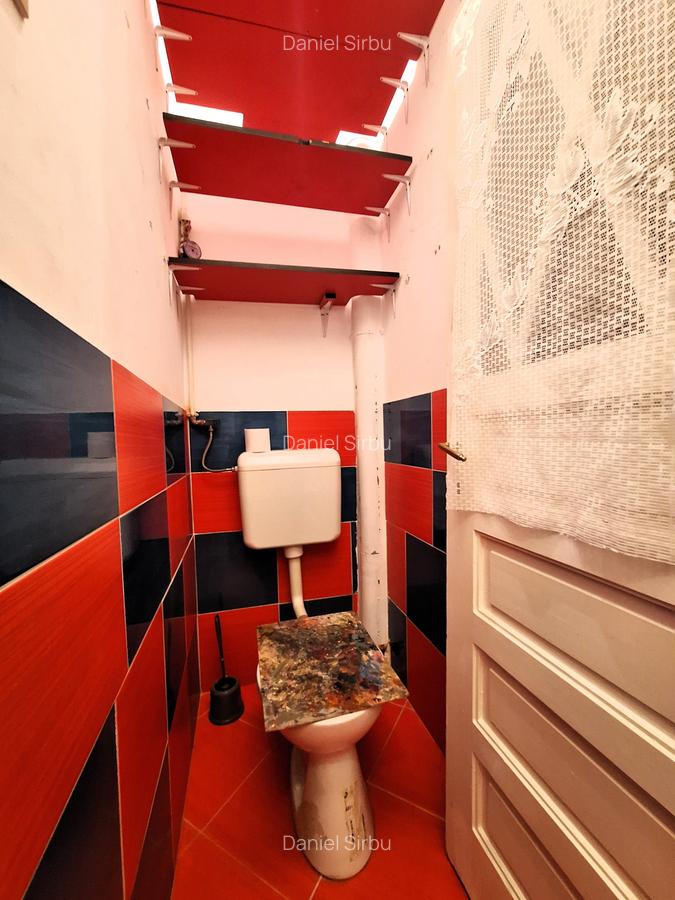 Vanzare apartament 3 camere, zona  Piata Sf. Stefan, etaj 1, comision 0% - 9